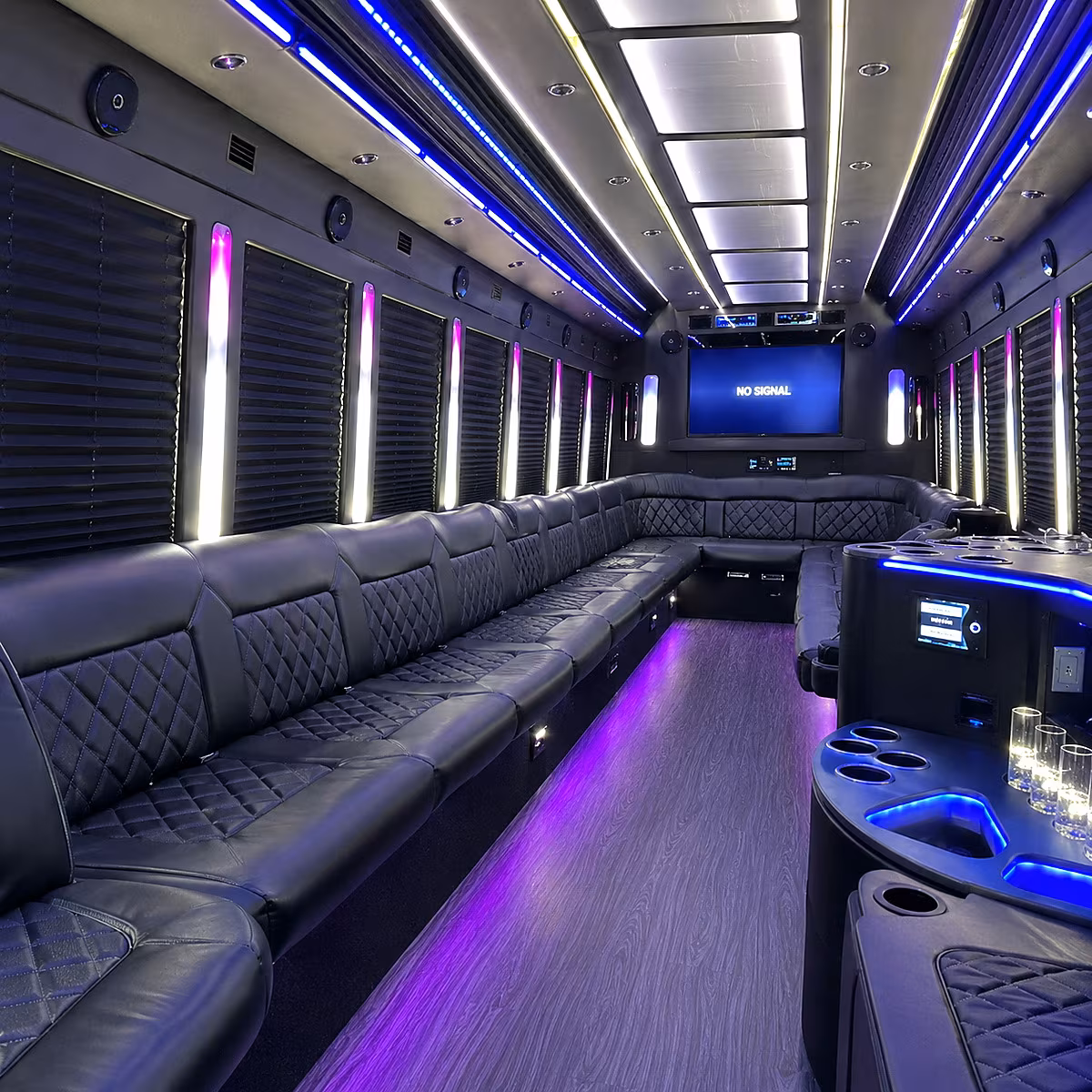 los banos 30 passenger party bus inside
