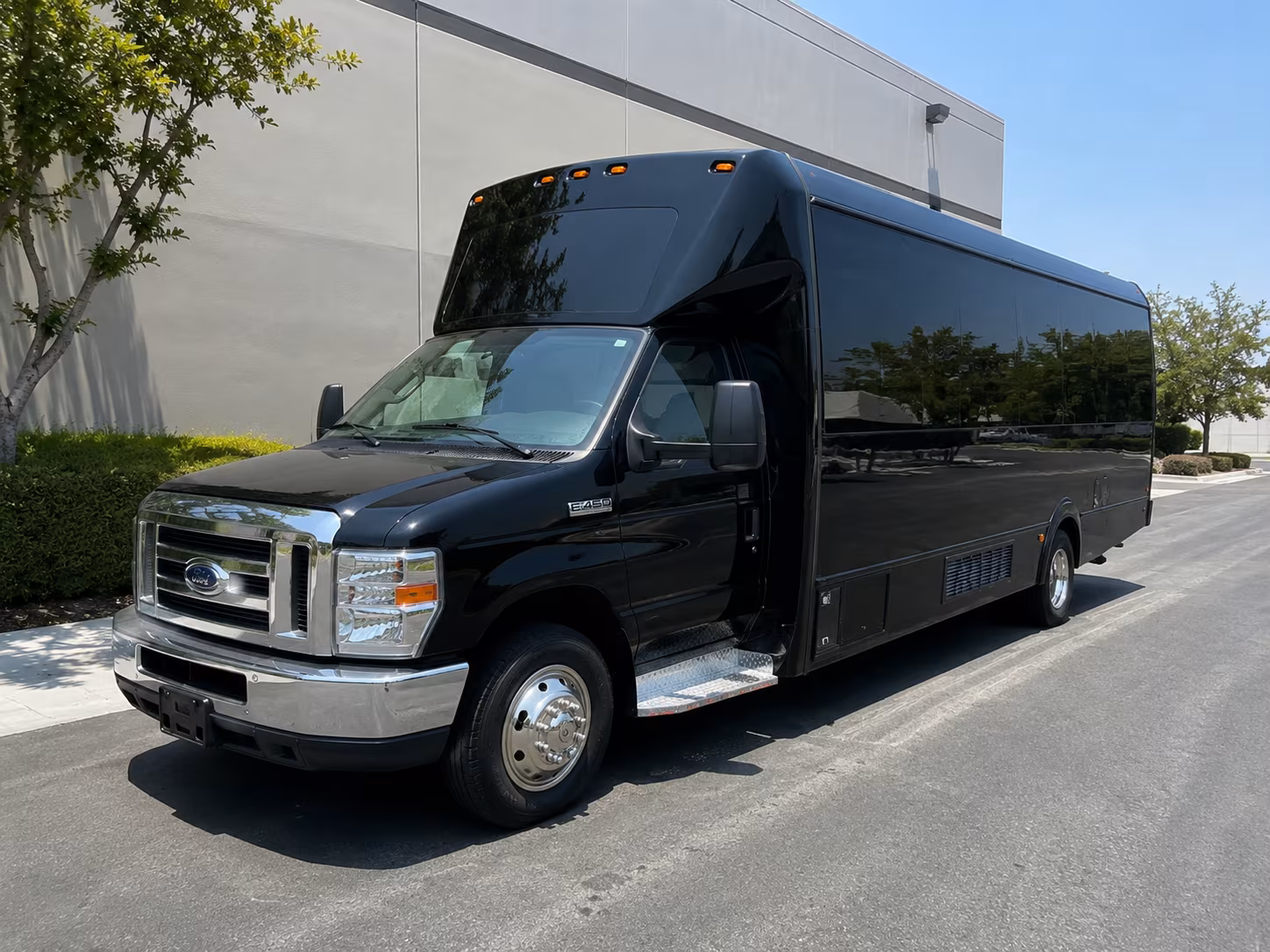 tracy bus rentals