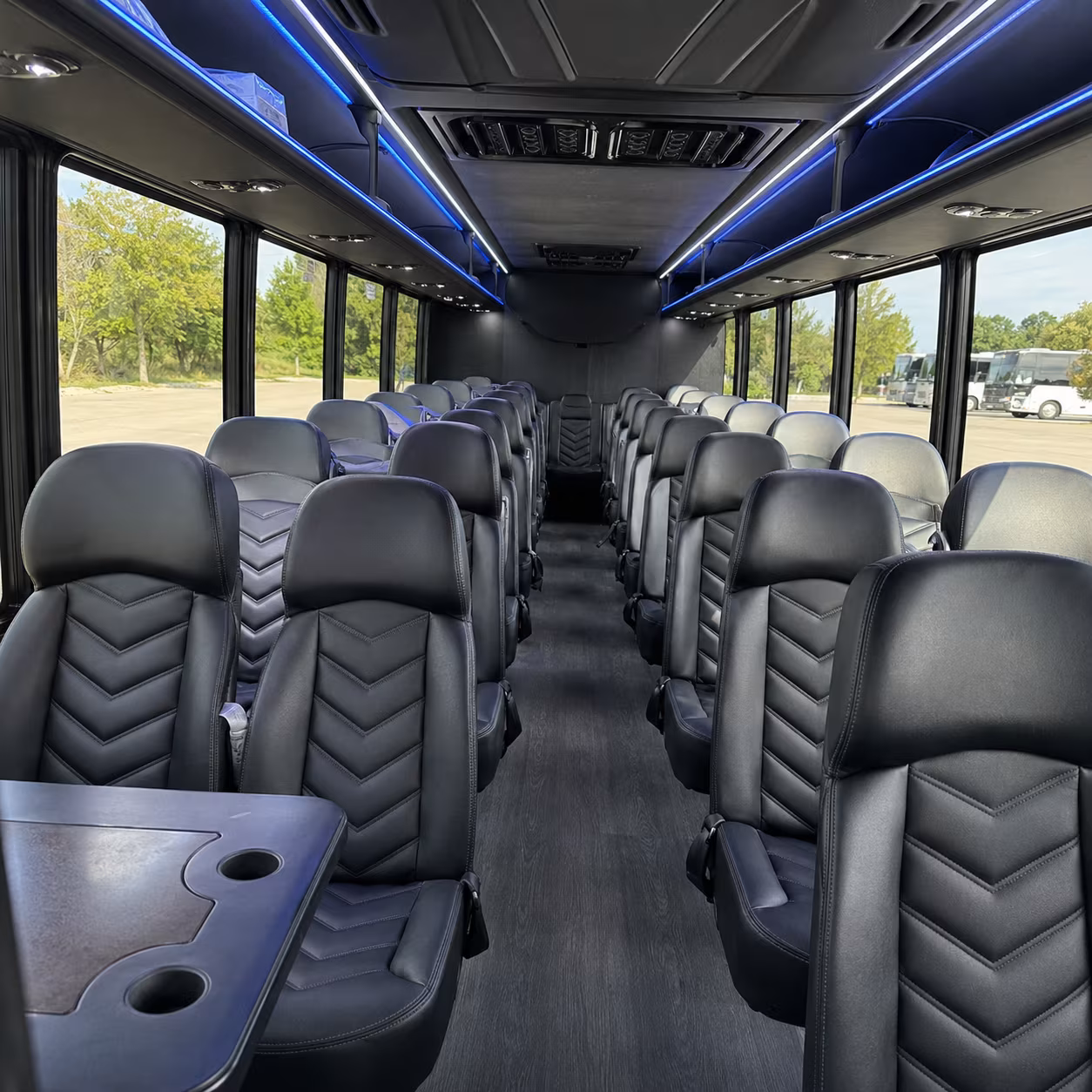 tracy conference shuttles and corporate bus rentals in tracy