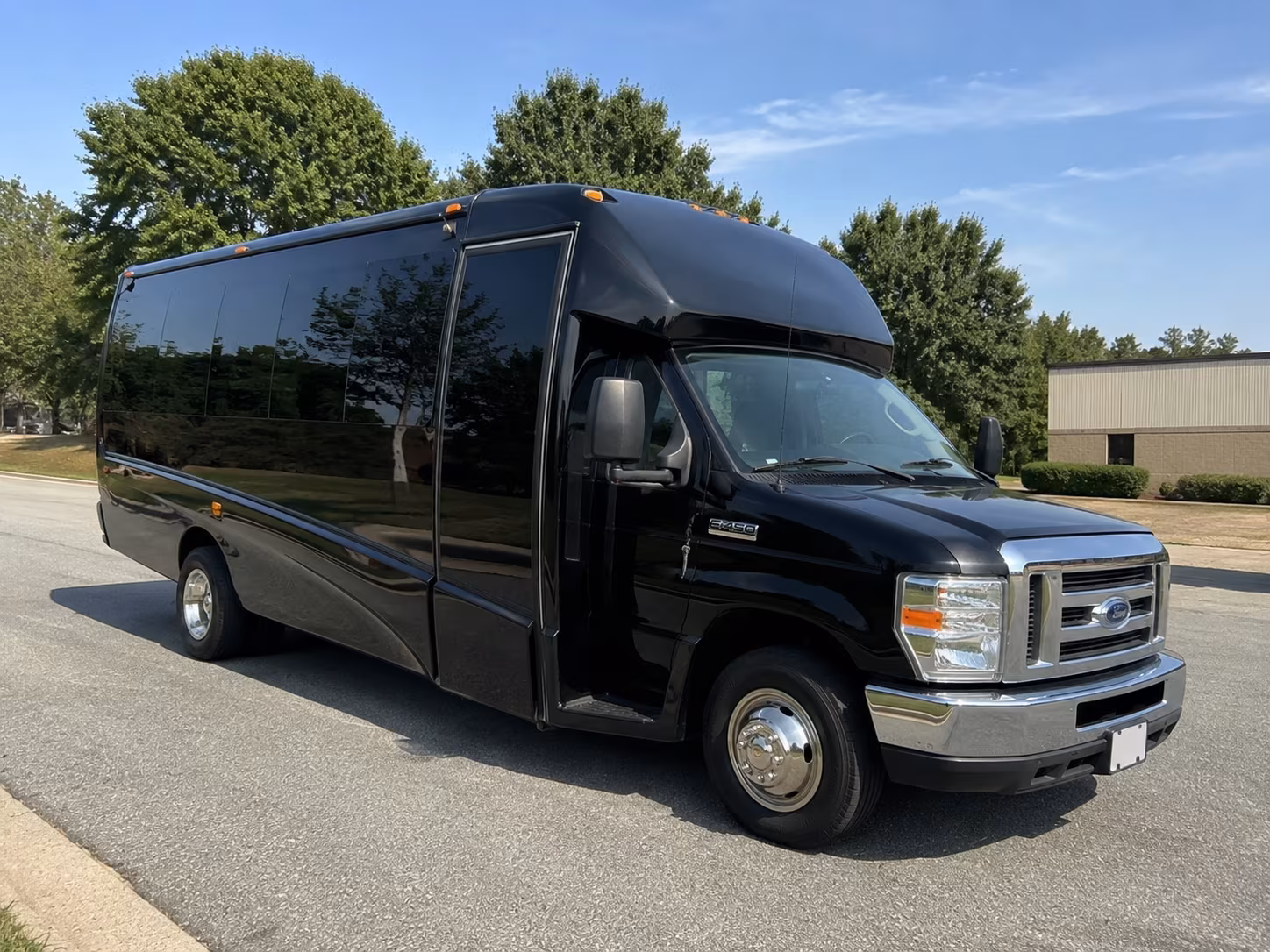 tracy plan employee commutes with efficient shuttle services