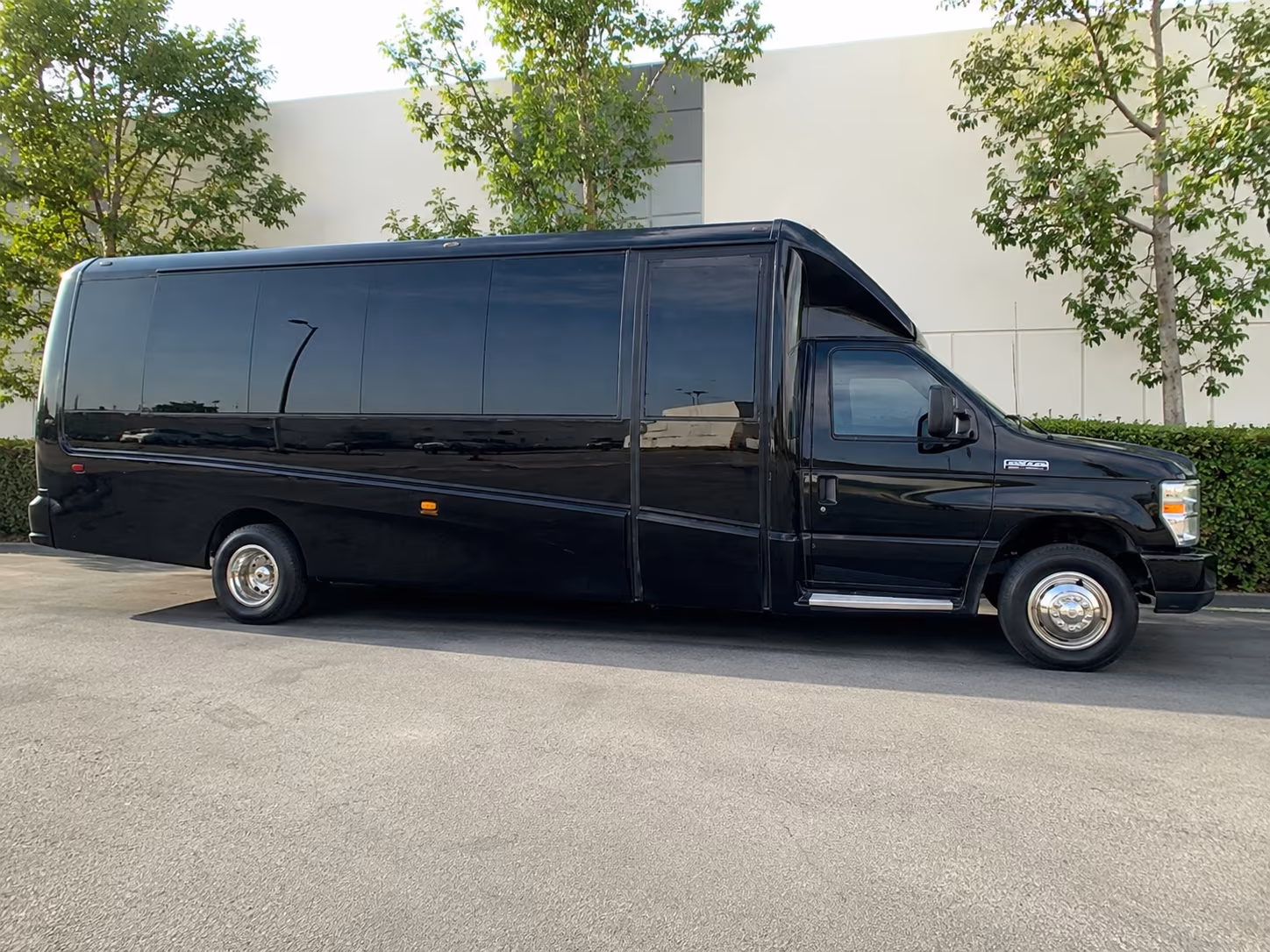 when your prom is in fresno or modesto a charter bus makes the trip easy